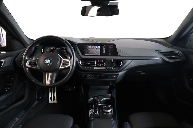 BMW Řada 2 M235i x Drive Gran Coupé - fotka 8 z 25