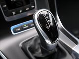 Volvo V60 2.4 D6 162kW R-Design Aut. DPH - náhled 28