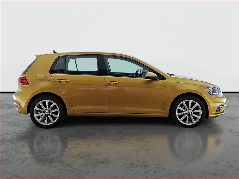 Volkswagen Golf (2018) 1.0 TSI, Tempomat - fotka 6 z 19