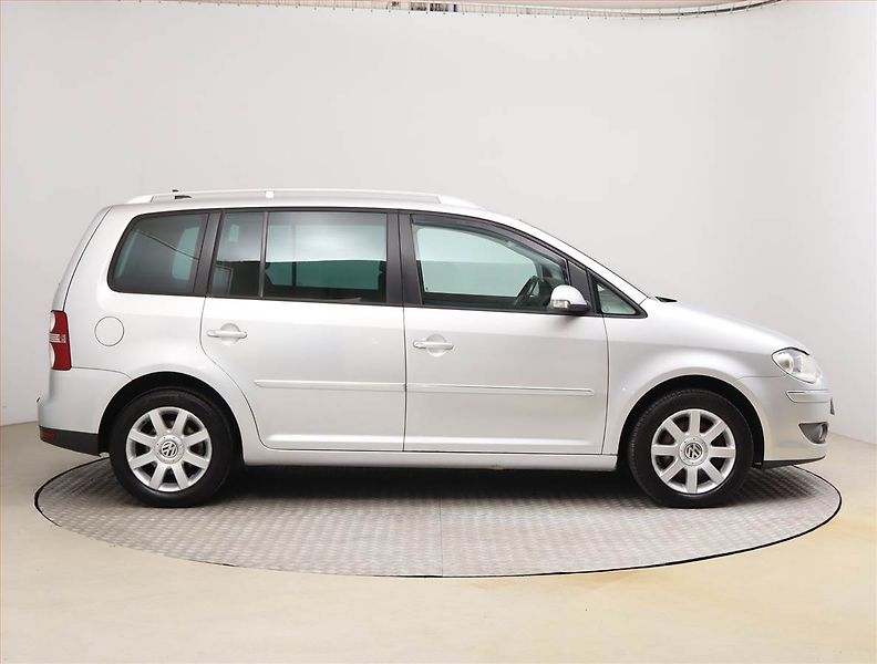 Volkswagen Touran (2007) 2.0 TDI, Tažné, CZ doklady - fotka 6 z 18