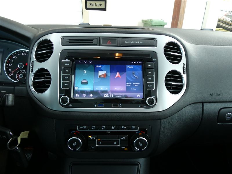Volkswagen Tiguan 2,0 TDi 130kW 4MOTION, závěs - fotka 33 z 43