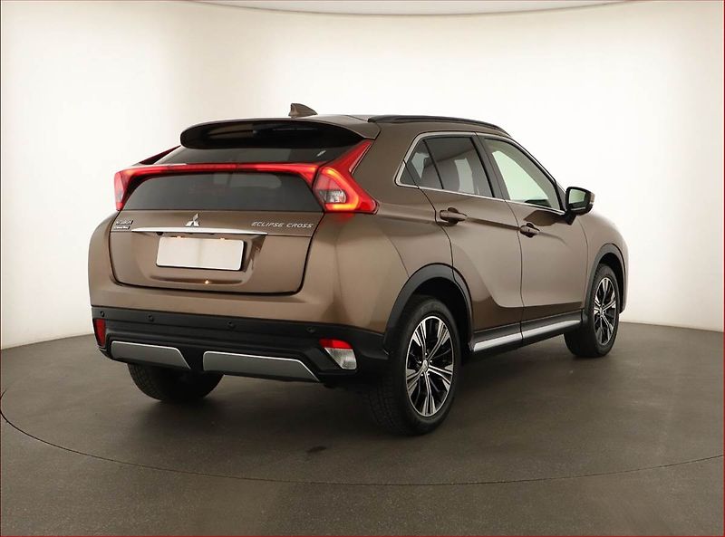 Mitsubishi Eclipse Cross (2019) 1.5 T-MIVEC - fotka 5 z 14
