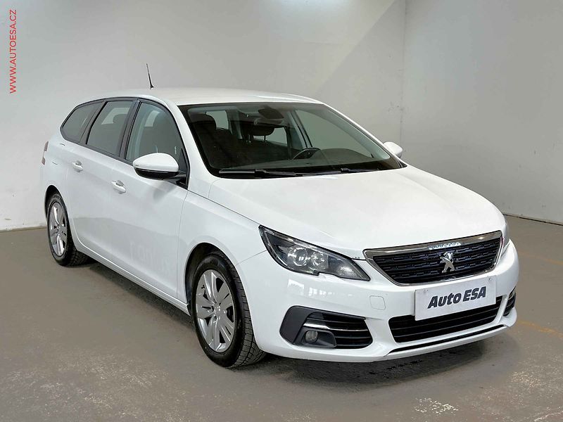 Peugeot 308 (2021) 1.5 HDi, 2.maj,ČR, AC. temp - fotografie inzerátu