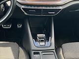 Škoda Octavia 2,0 TDI DSG 4x4 Scout TAŽNÉ - náhled 13