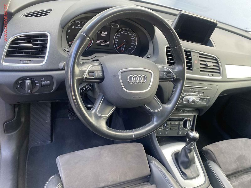 Audi Q3 (2017) 1.4 TFSi, Bixen, kůže, navi - fotka 13 z 20