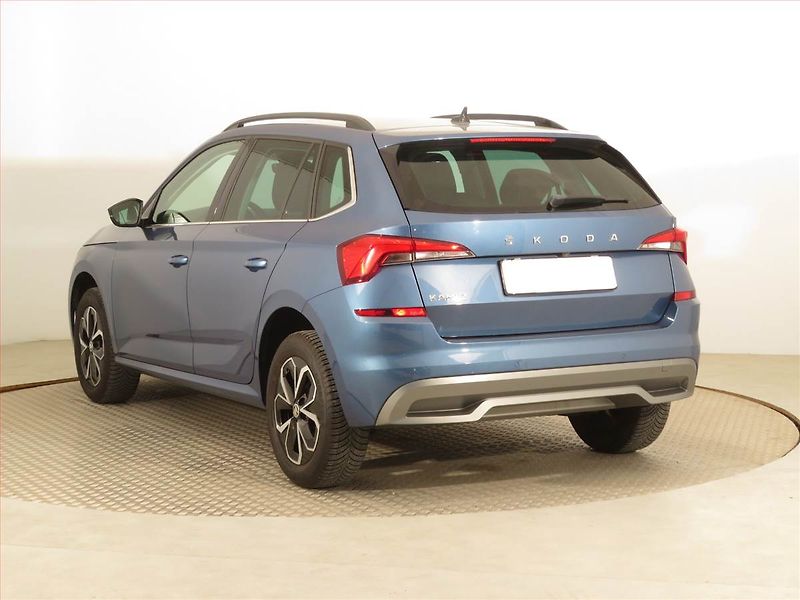 Škoda Kamiq (2021) 1.0 TSI, Serv.kniha, Tempomat - fotka 4 z 17