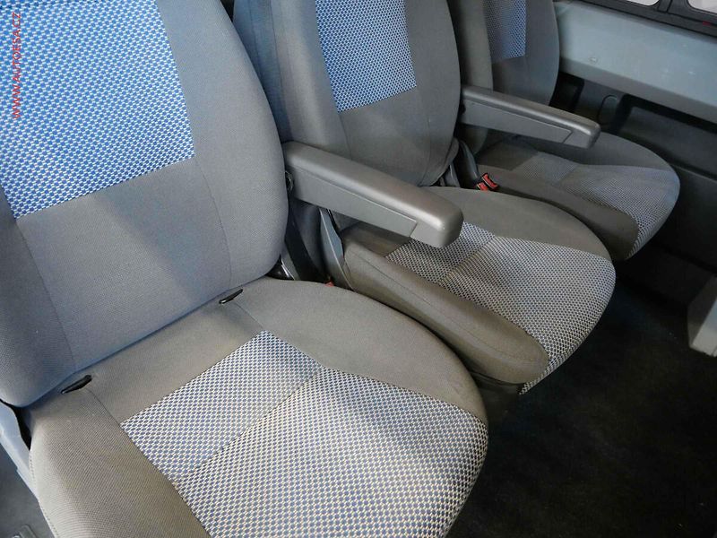 Citroën Jumper (2010) 2.2HDi 9míst LUX, ČR, AC - fotka 12 z 20