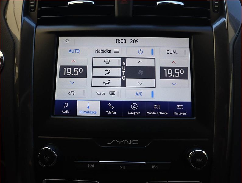 Ford Mondeo (2020) 2.0 TDCI, Serv.kniha, Navi - fotka 16 z 21
