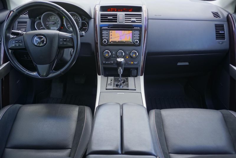 Mazda CX-9 CX-9 3,7I AUT. AWD 7MÍST - fotka 33 z 38