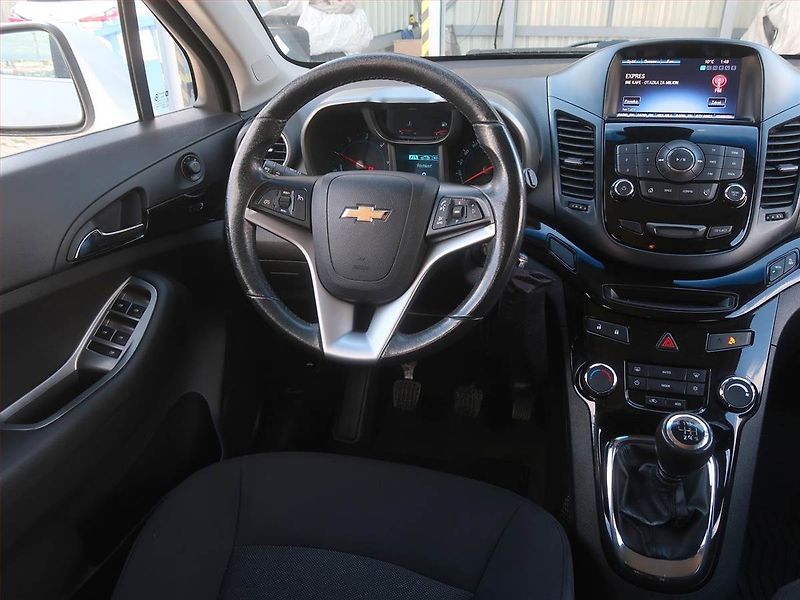 Chevrolet Orlando (2013) 2.0 VCDi, 7 míst, Tempomat - fotka 7 z 18