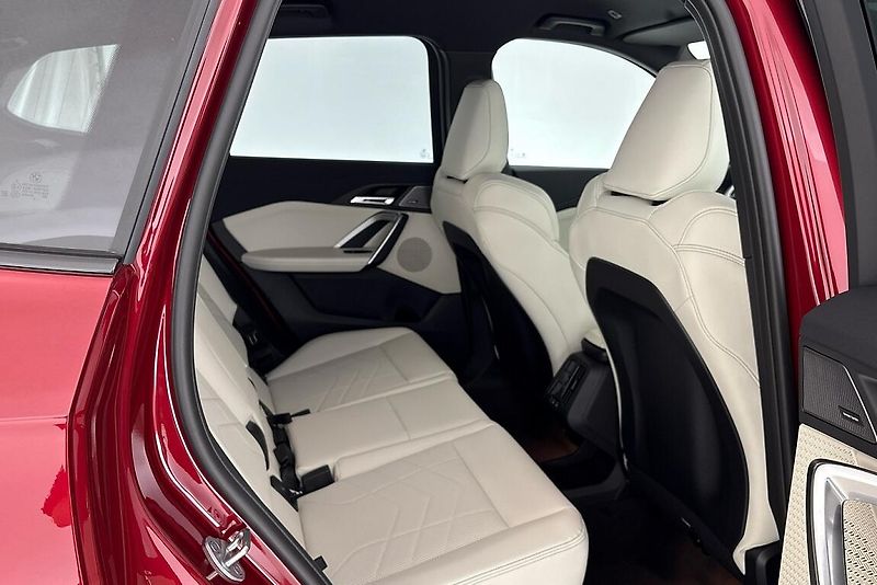 BMW X1 xDrive20d - fotka 11 z 23