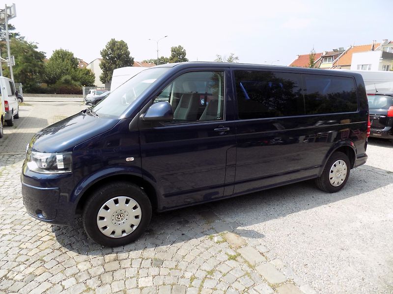 Volkswagen Caravelle 2,0 TDI 103 KW COMFORT NAVI - fotka 16 z 45