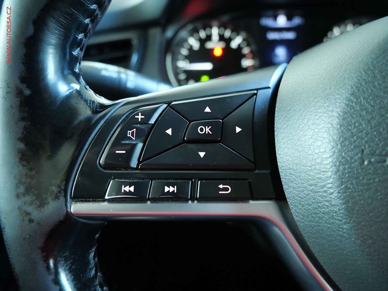 Nissan X-Trail (2018) 2.0dCi 4x4, ČR, AT, TZ - fotka 15 z 22