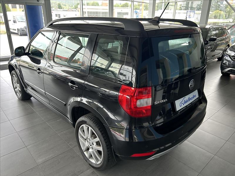 Škoda Yeti 2,0   TDI,4x4,1.MAJITEL,SERVIS - fotka 4 z 21