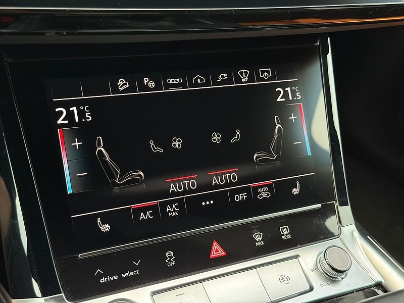 Audi e-tron 55 300kW SB BlackEd Taž ZÁRUKA - fotka 9 z 21
