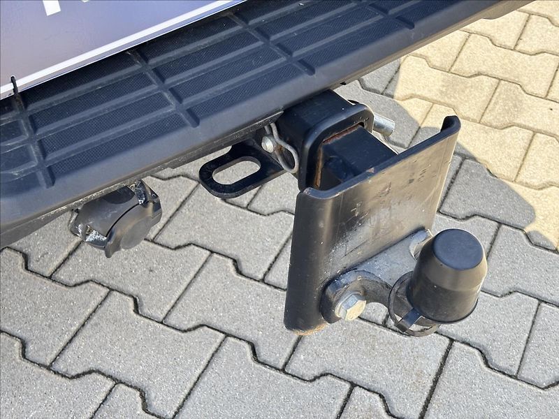 Ford Ranger 2,0 XLT 125kW DPH - fotka 13 z 36