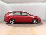Volkswagen Golf (2010) 1.6 TDI, po STK, rezervace - náhled 6