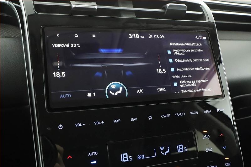 Hyundai Tucson (2022) 1.6 CRDi - fotka 18 z 20