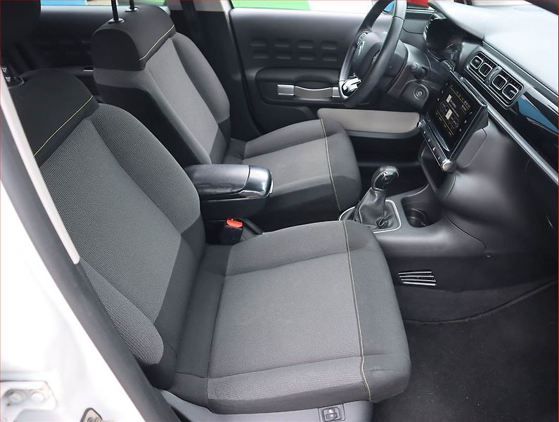 Citroën C3 (2020) 1.2 PureTech, Serv.kniha, Navi - fotka 9 z 21