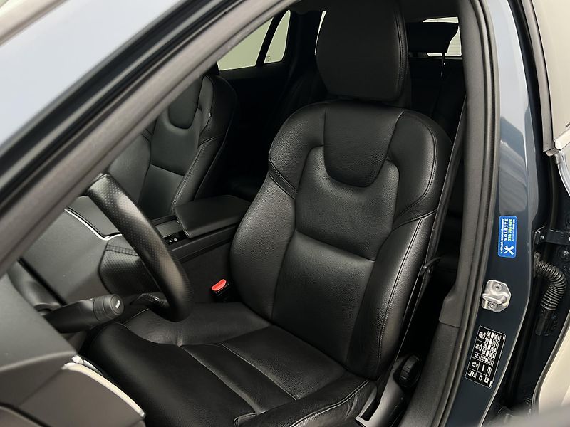 Volvo V60 D4 INSCRIPTION AUT CZ - fotka 15 z 38