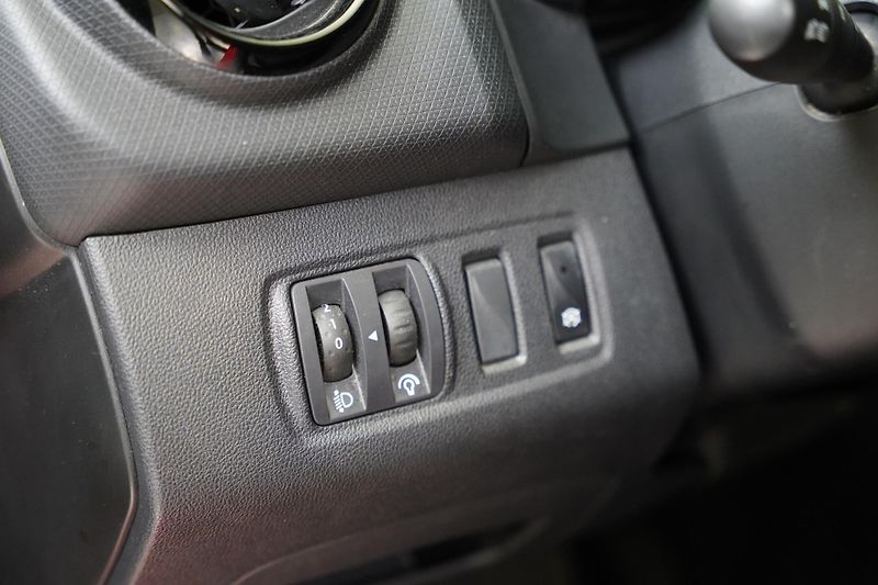 Renault Clio - fotka 13 z 21