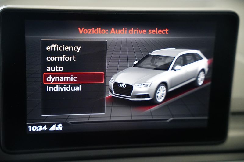 Audi A4 - fotka 20 z 28