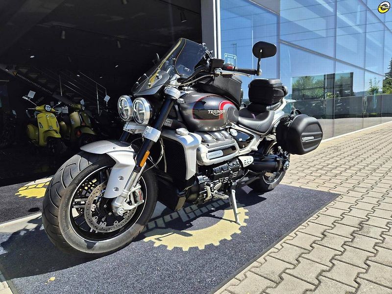 Triumph Rocket 3 (2022) GT (2022) – 1. majitel, Odpoče - fotka 8 z 26