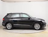 Volkswagen Tiguan (2019) Highline 2.0 TSI - náhled 6