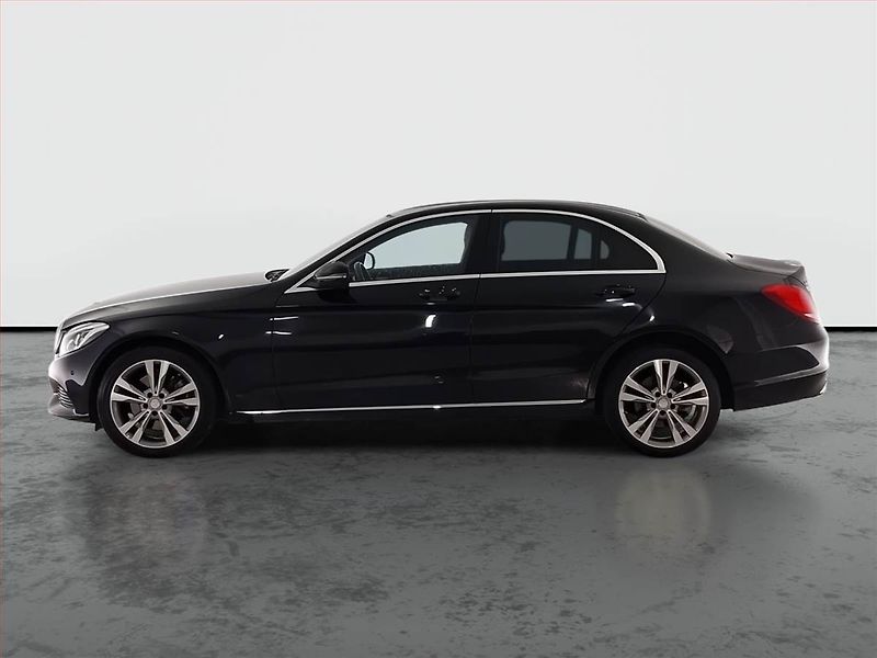Mercedes-Benz Třídy C (2018) C 250 d 4MATIC, 4X4, Automat - fotka 3 z 22