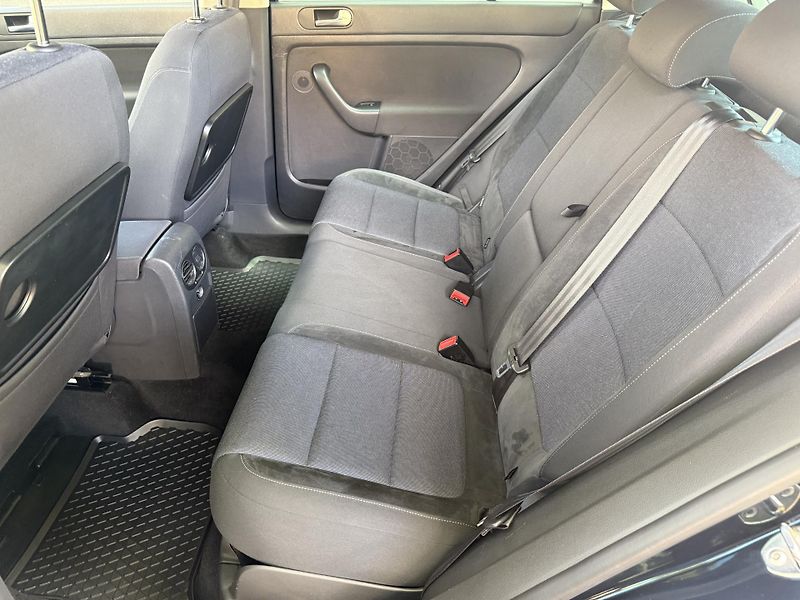 Volkswagen Golf Plus 1,2TSI STYLE 77kW  - fotka 14 z 29