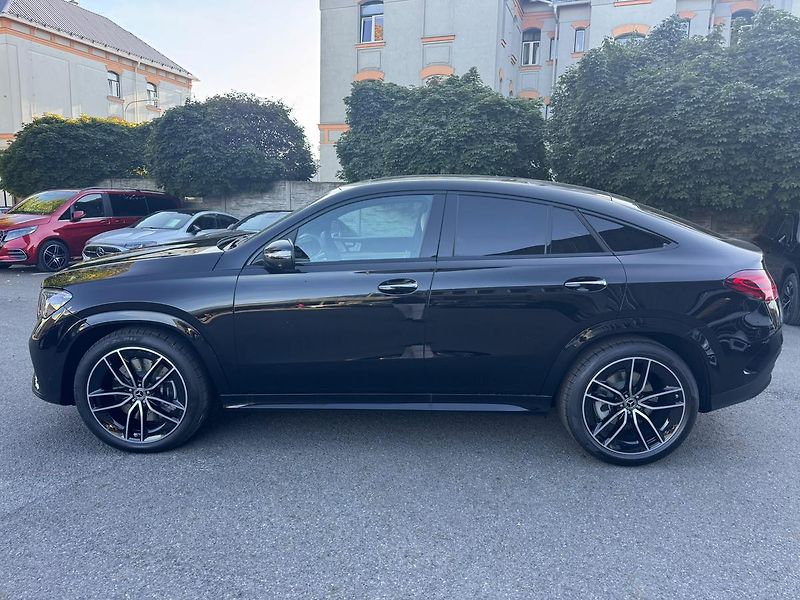 Mercedes-Benz GLE (2026) 450 d 4MATIC kupé - fotka 4 z 25