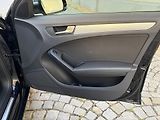 Audi A4 2,0 TDI, manual, nehavarovane - náhled 23
