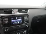 Škoda Octavia (2015) Ambition 1.6 TDI, Serv.kniha - náhled 10