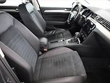 Volkswagen Passat (2018) 2.0 TDI, Automat, Serv.kniha - náhled 7