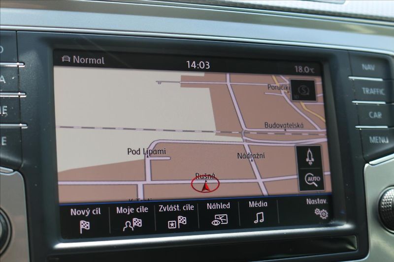 Volkswagen Passat 2,0 TDi,DSG, 4x4 ALLTRACK - fotka 25 z 46