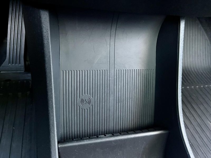 Volvo EX30 AWD Ultra Twin/TZ/360/ Kola - fotka 24 z 55