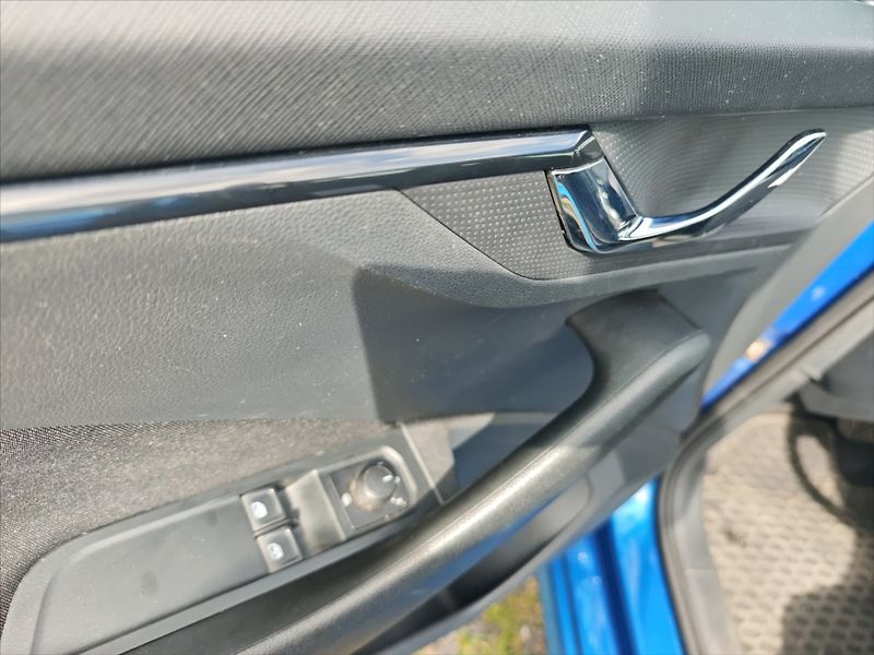 Škoda Kamiq 1,5 TSI 110 Ambition DSG - fotka 10 z 11