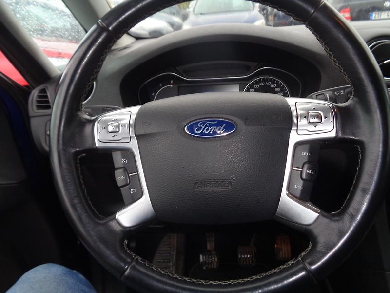 Ford Galaxy 2,0 TDCI - fotka 14 z 19