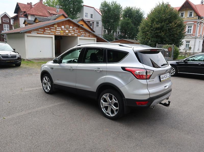 Ford Kuga (2018) 2,0TDCi,110kw,AP,4x4,18ALU - fotka 4 z 36
