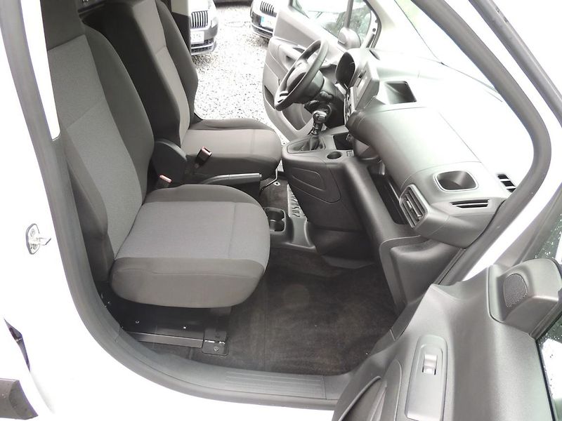 Fiat Dobló cargo (2023) 1.5HDi,L2,ČR,1.majitel - fotka 11 z 29