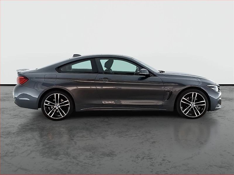 BMW Řada 4 (2019) M Paket 420d xDrive - fotka 6 z 20