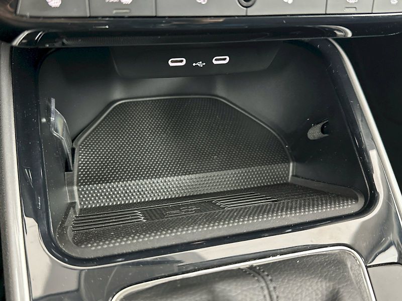 Škoda Fabia (2025) DSG 1.0TSI 85kW Top Selection - fotka 23 z 30