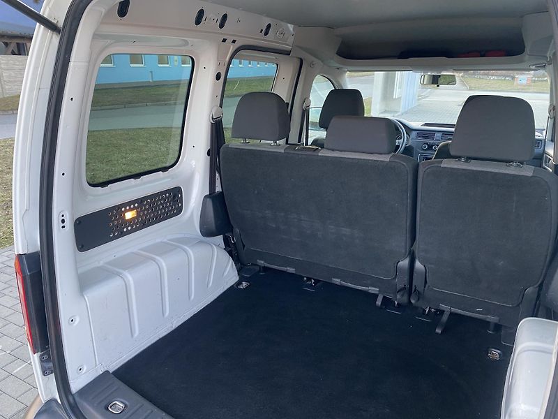 Volkswagen Caddy 2.0TDi,4MOTION, VÝB.STAV!! - fotka 38 z 45
