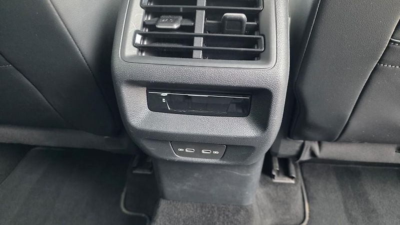 Volkswagen Tayron (2025) 1.5 eTSI 110 kW DSG7 7míst  - fotka 16 z 38