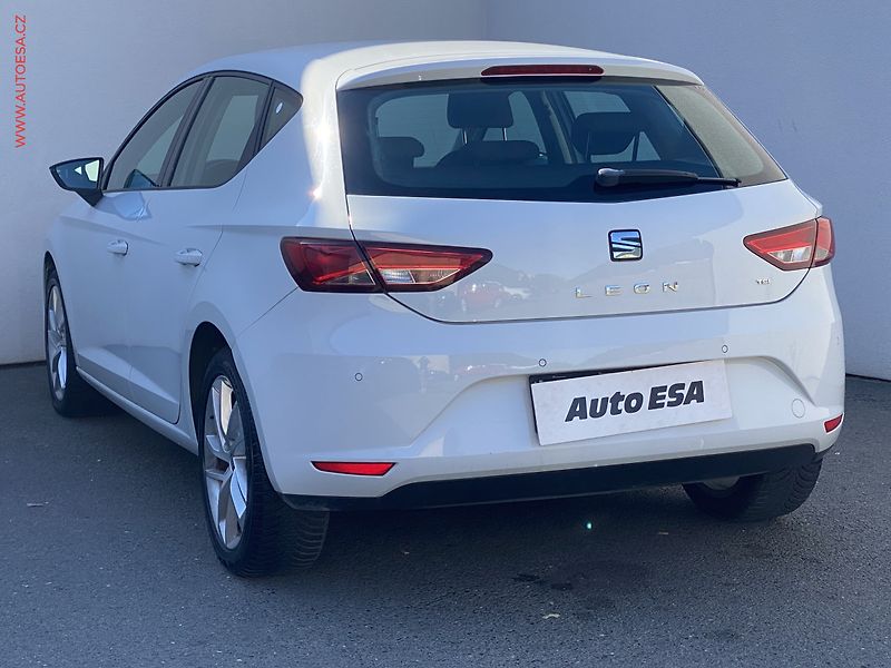 Seat Leon (2013) 1.4 TSi, Style, navi - fotka 6 z 15