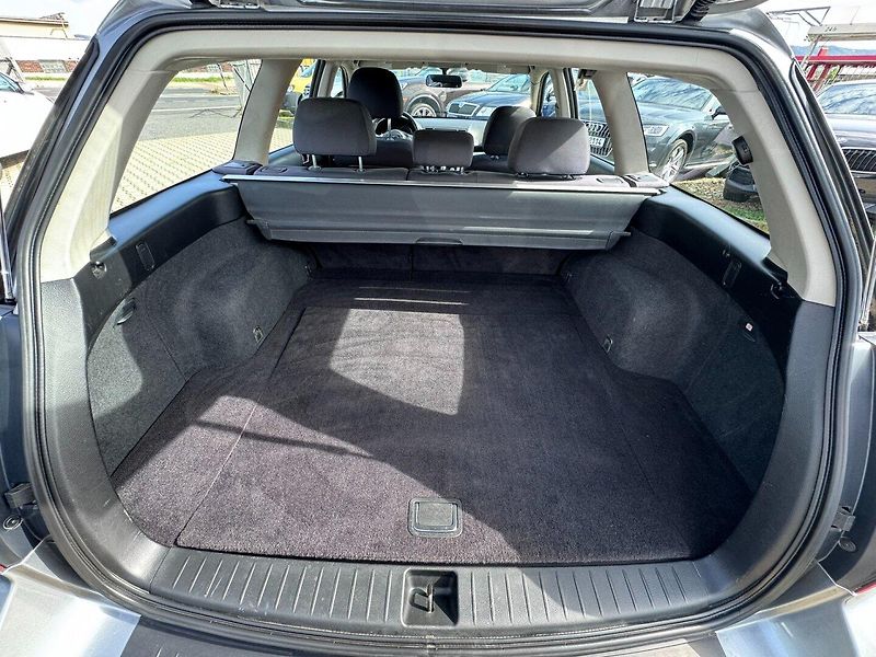 Subaru Outback (2007) AUTOMAT 4X4 2,5i 121 KW TAŽNÉ - fotka 43 z 50