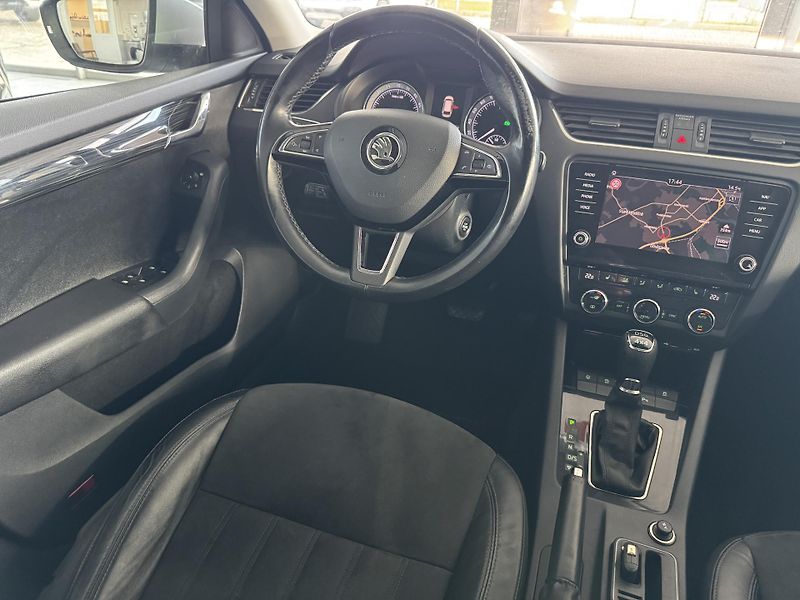 Škoda Octavia (2017) 2,0TDi DSG 4X4 NAVI TAŽNÉ LED - fotka 16 z 21