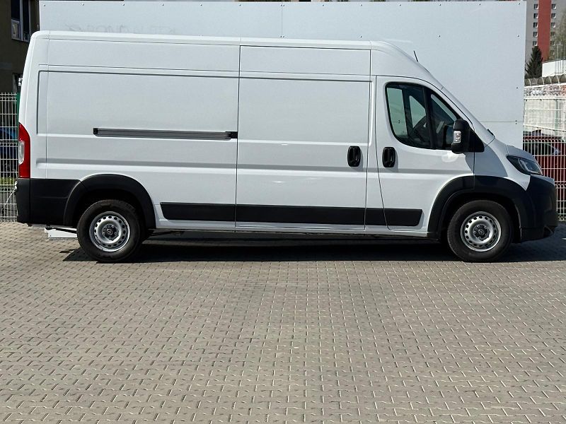 Toyota ProAce EV L3H2 Active - fotka 7 z 27
