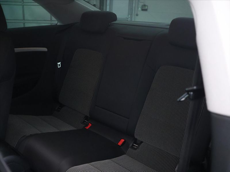 Audi A5 3,0 TDI 176KW QUATTRO SLINE - fotka 11 z 27
