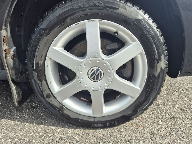 Volkswagen Sharan 1.9TDi 96kW,nová STK,7míst,DPH - fotka 21 z 25